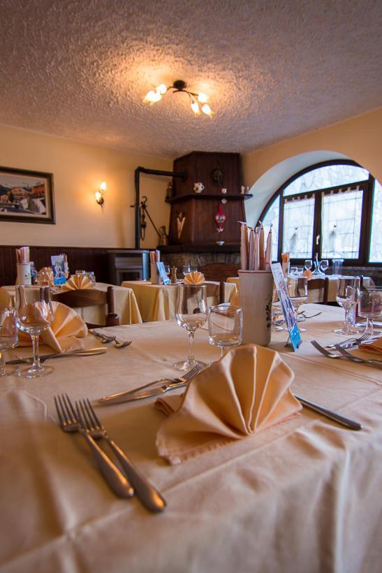 Hotel Ristorante Miravalle تيجليو المظهر الخارجي الصورة